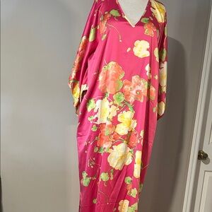 Floral Pink Kaftan — has pockets —size large.  Natori
